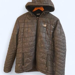 New Balance Hooded Puffer Jacket in Black size XL